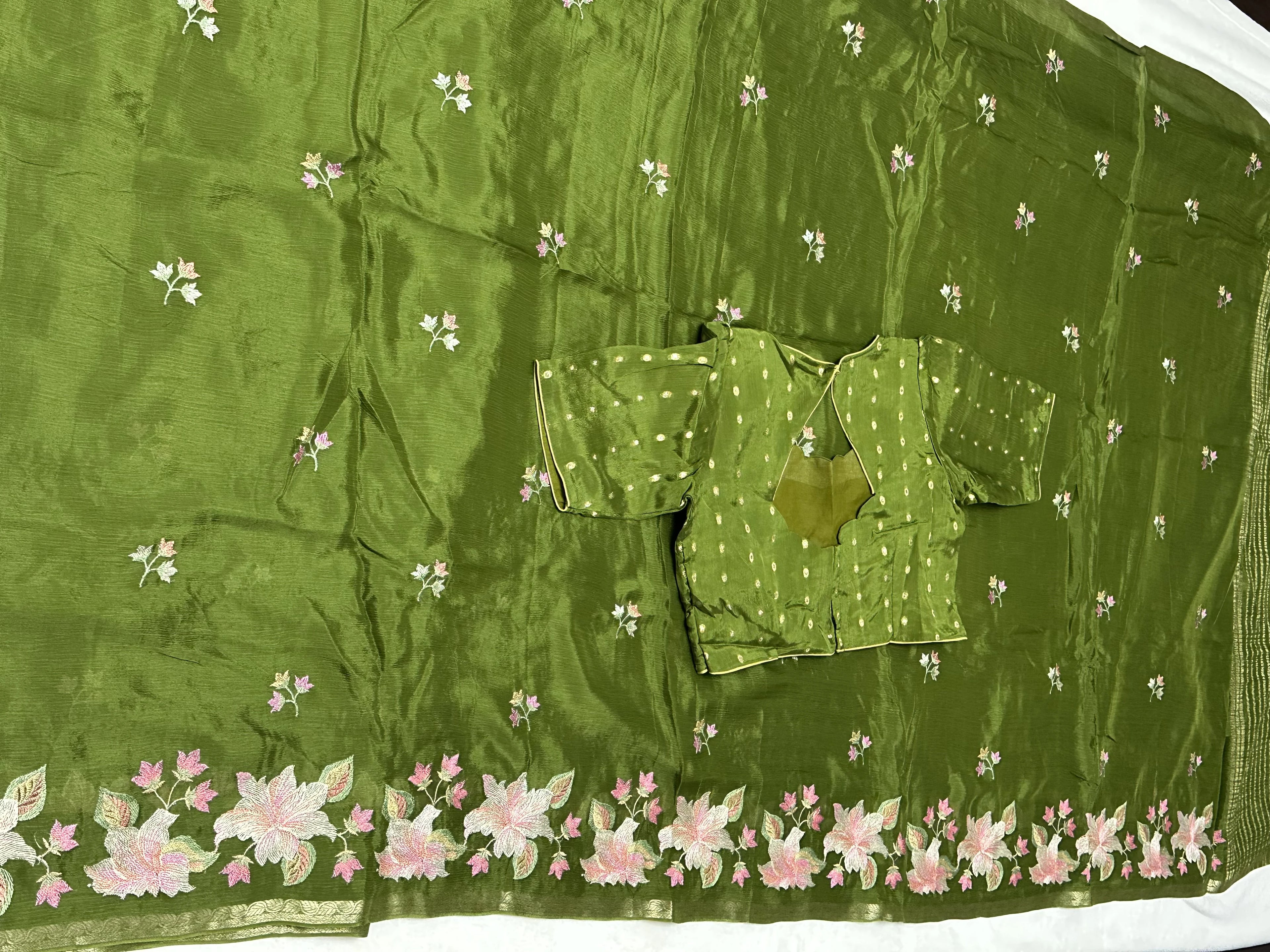 Saree with flowers